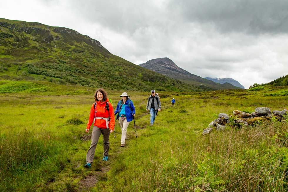 Scotland Walking & Hiking Tour - Smiling Hiker
