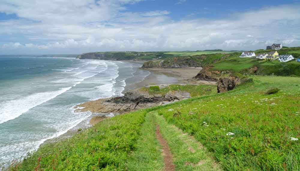 Hiking, Travel Writing, &amp; Britain&rsquo;s Greatest Trails