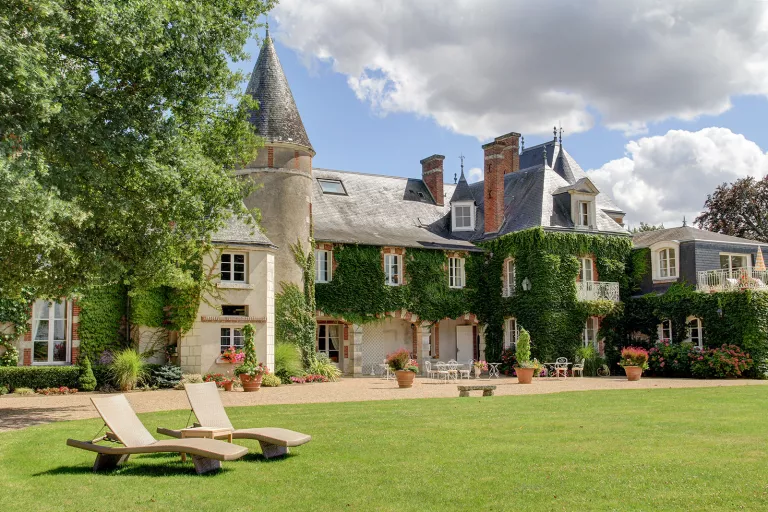 Exterior view of Domaine des Hauts de Loire