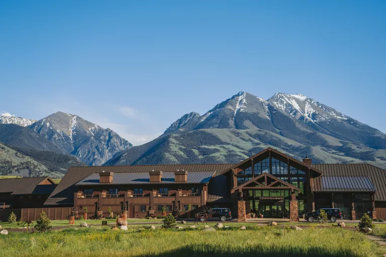 Sage Lodge Exterior