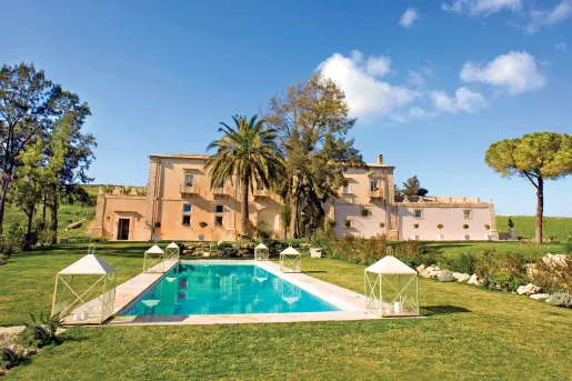 The grounds at Castello Camemi