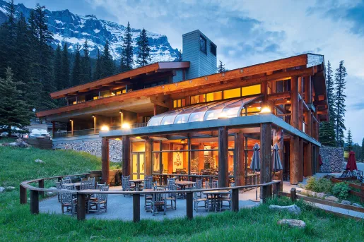 Exterior view of Moraine Lake Lodge