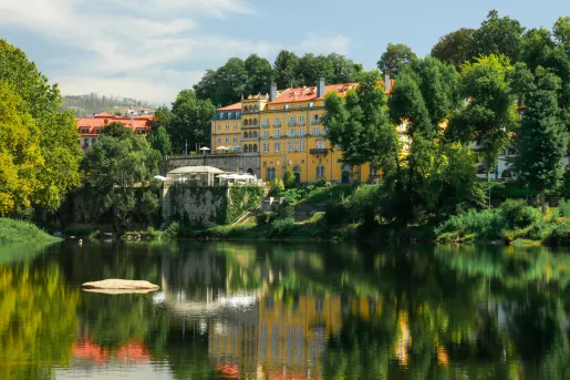 Hotel on the edge of a lake
