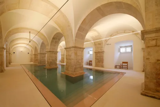 Hotel swimming pool
