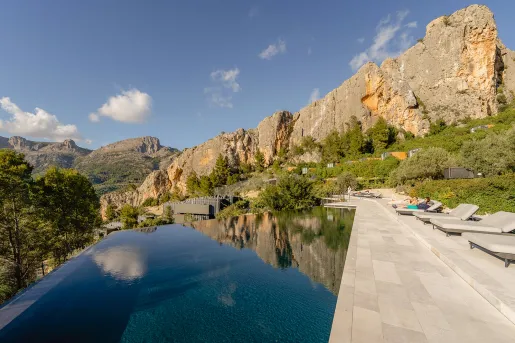 an infinity pool overlooking a canyon