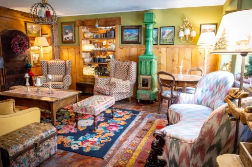 colorful living room 